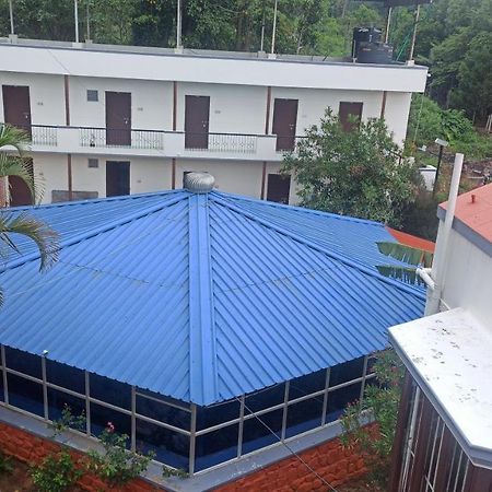 Svp Resort Yercaud Extérieur photo
